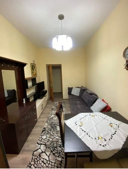 Tirane, ofert apartament 2+1+BLK Kati 2, 80 m² 40.000 Leke (Laprake , te poliambulanca)