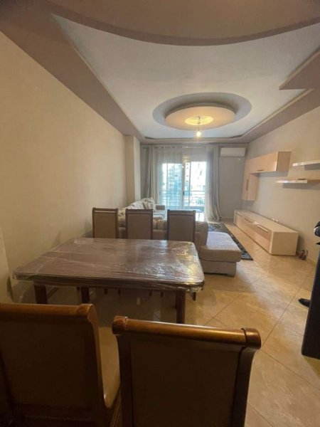 Tirane, shitet apartament Kati 3, 135 m² 1.250 Euro/m2 (Rr Tom Plezha)
