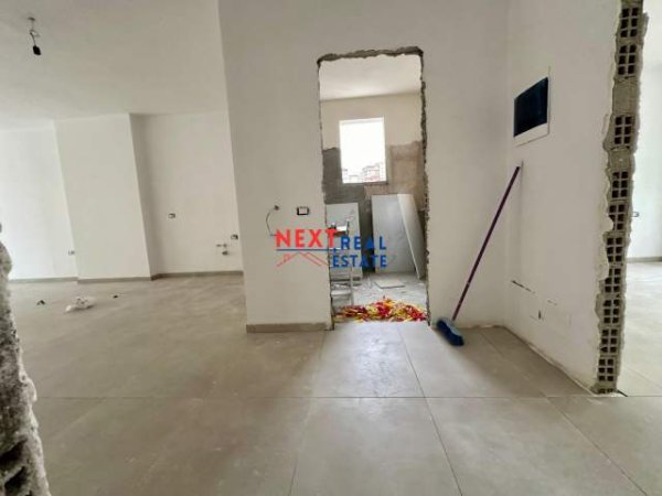 Sarande, shitet apartament duplex Kati 4, 81 m² 113.500 Euro (Prane “Santa Quaranta”)