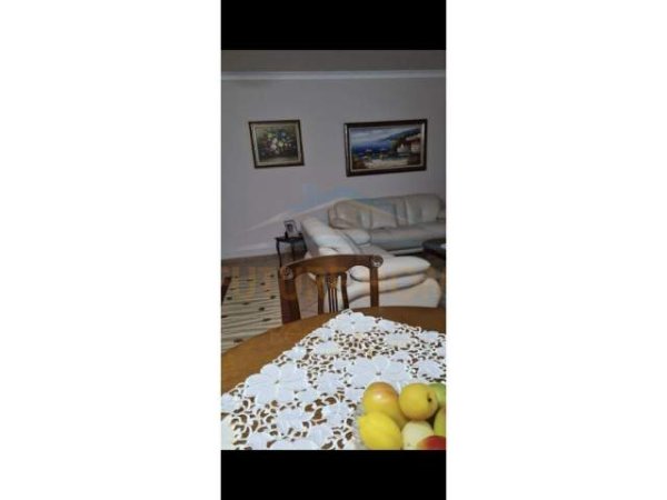 Tirane, jepet me qera apartament 2+1 Kati 6, 116 m² 700 Euro (SHKOLLA E BALETIT)