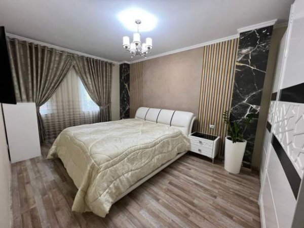 Tirane, shitet apartament 1+1 Kati 2, 165.000 Euro