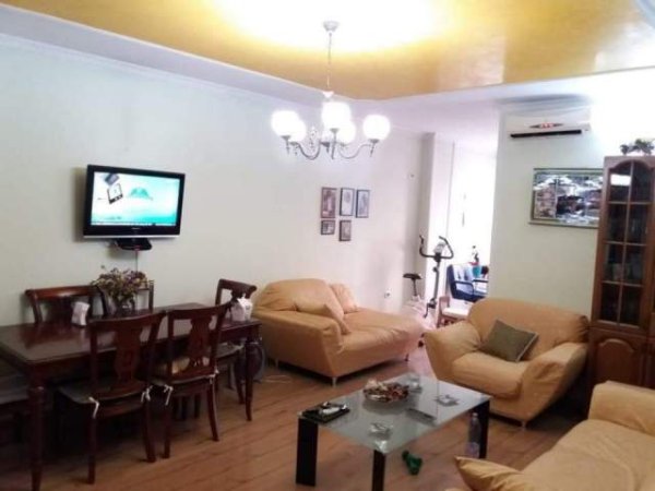 Tirane, jepet me qera apartament 2+1+BLK Kati 2, 100 m² 60.000 Leke (DON BOSKO)