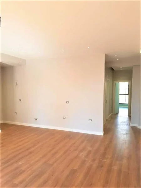 Tirane, jepet me qera zyre Kati 4, 110 m² 850 Euro (rruga e barrikadave)