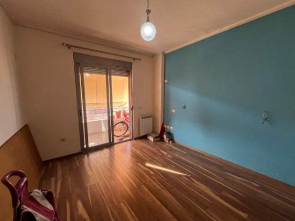 Tirane, shitet apartament 2+1+BLK Kati 7, 126 m² 160.000 Euro (rruga endri keko)