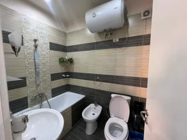Tirane, shitet apartament 2+1+BLK Kati 7, 126 m² 160.000 Euro (rruga endri keko)