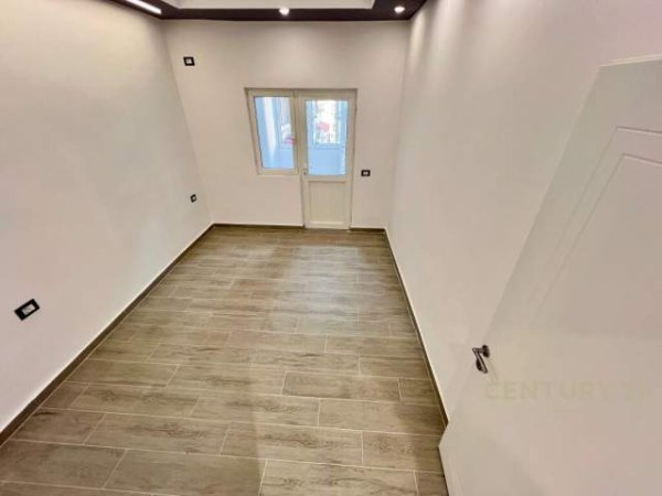 Tirane, shitet apartament 1+1 Kati 4, 58 m² 89.000 Euro (Don Bosko)