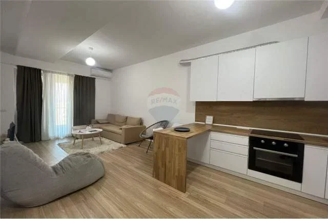Tirane, jepet me qera apartament 1+1 Kati 4, 64 m² 400 Euro (Kompleksi Marga)