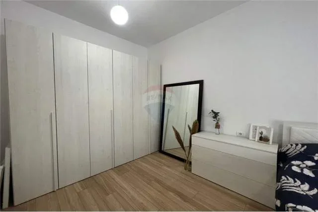 Tirane, jepet me qera apartament 1+1 Kati 4, 64 m² 400 Euro (Kompleksi Marga)