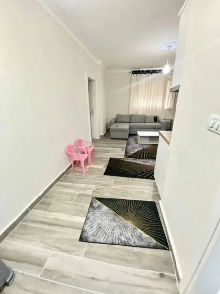 Durres, shitet apartament 95 m² 87.000 Euro (Golem)