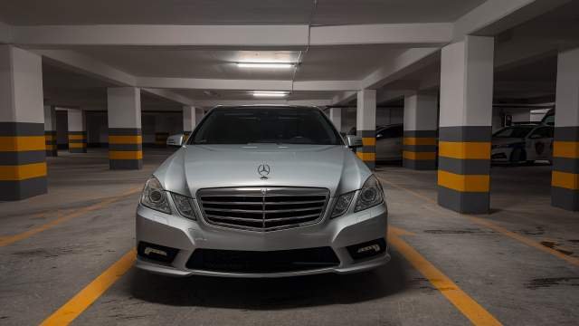 Tirane, shitet makine Mercedes-Benz E350 Viti 2010, 12.200 Euro