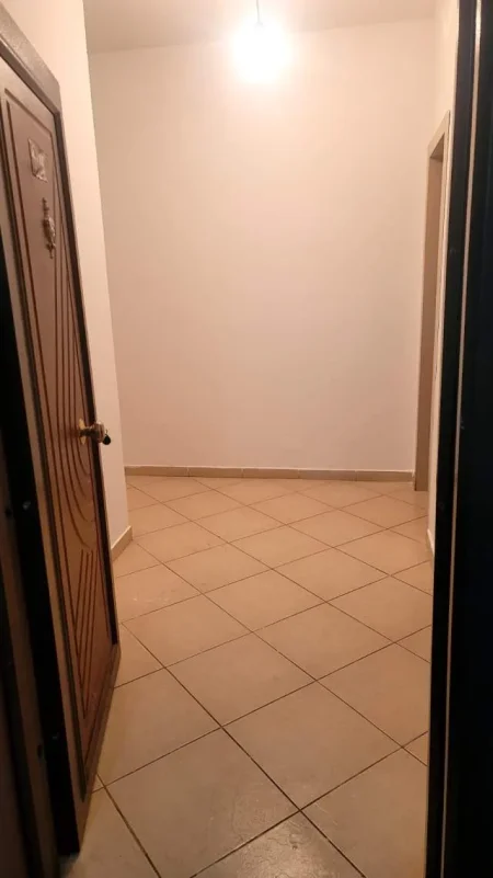 Tirane, jepet me qera apartament 2+1+BLK Kati 6, 110 m² 35.000 Leke (Astir ,2 palmat)