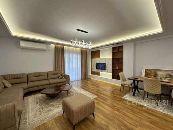 Tirane, jepet me qera apartament 2+1+A+BLK Kati 5, 127 m² 1.300 Euro (LIQENI I THATE)