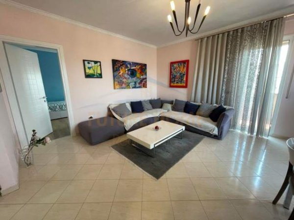 Tirane, shes apartament 2+1 Kati 7, 113 m² 145.000 Euro (Ish Parku Autobusave)