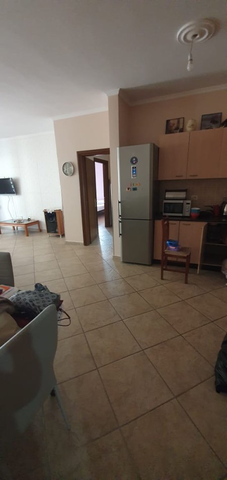 Tirane, jepet me qera apartament 2+1+BLK Kati 3, 124 m² 430 Euro (kopshti zologjik)