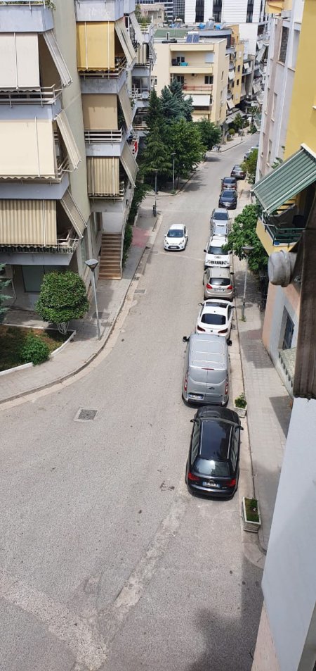 Tirane, jepet me qera apartament 2+1+BLK Kati 3, 124 m² 430 Euro (kopshti zologjik)