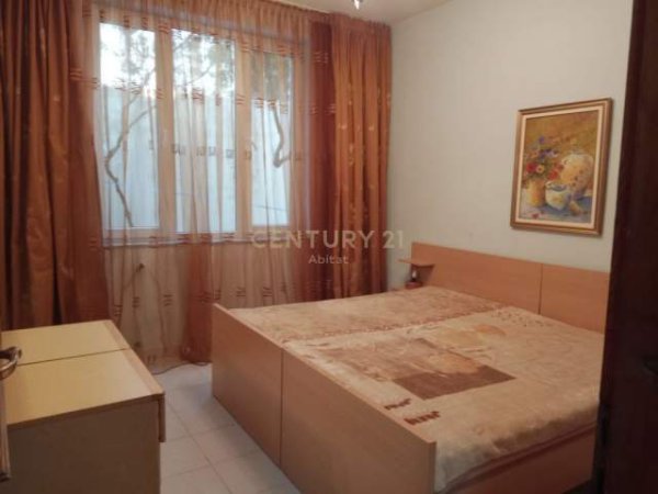 Tirane, jap me qera apartament 2+1+BLK Kati 1, 100 m² 550 Euro (Myslym Shyri)
