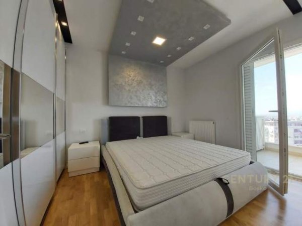 Tirane, shes apartament 2+1+2+Post Parkimi+BLK Kati 4, 116 m² 260.000 Euro (KOPSHTI BOTANIK)
