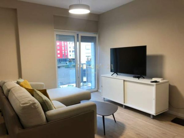 Tirane, jap me qera apartament 2+1+BLK Kati 4, 85 m² 1.200 Euro (Rruga e Kosovareve)