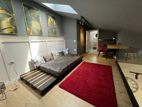 Tirane, jepet me qera apartament duplex 2+1+BLK Kati 3, 91 m² 850 Euro (Porta e gjelber)