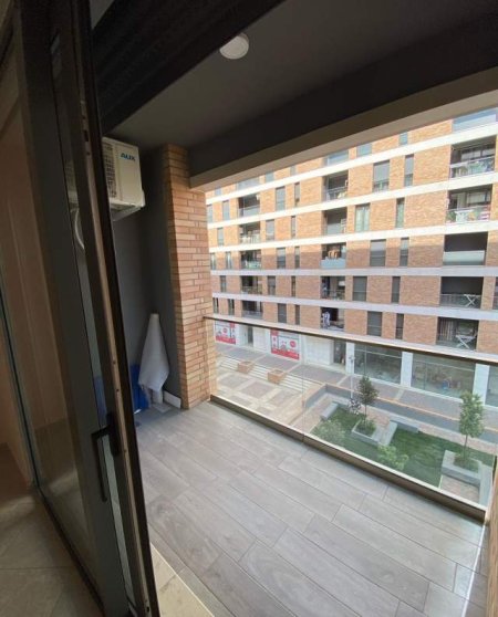 Tirane, jepet me qera apartament 2+1 Kati 3, 90 m² 400 Euro (Fiore di Bosko)