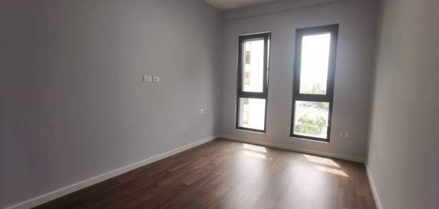 Tirane, jepet me qera apartament Kati 4, 102 m² 600