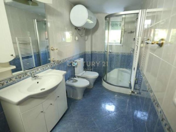 Tirane, jepet me qera apartament 2+1+A+BLK Kati 3, 94 m² 600 Euro (bulevardi Zhan D'Ark)