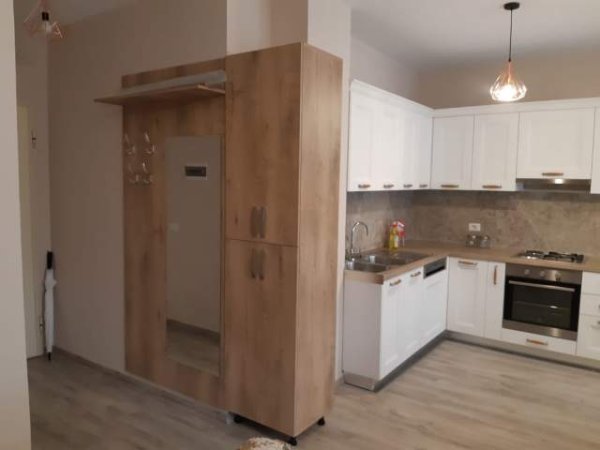 Tirane, jepet me qera apartament 2+1+P+BLK Kati 3, 90 m² 500 Euro (Kopshti Zoologjik)