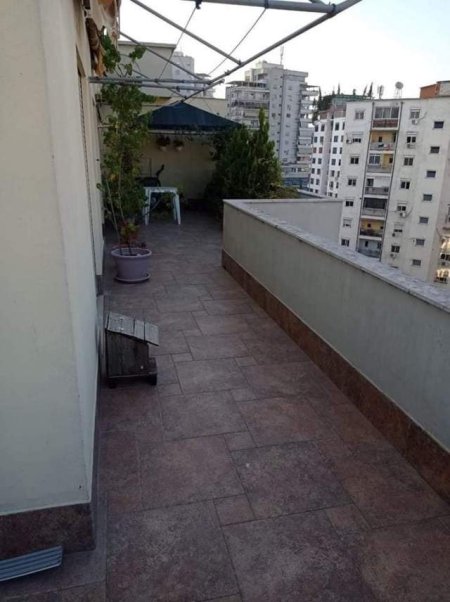 Tirane, jepet me qera apartament 2+1 Kati 6, 120 m² 40.000 Leke (Zogu i Zi)