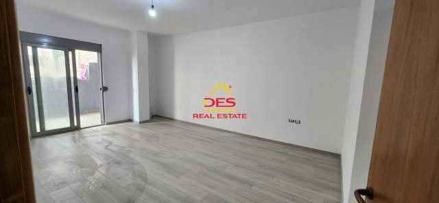Vlore, shitet apartament 2+1+BLK Kati 3, 110 m² 170.000 Euro (Rruga Dhimiter Konomi, Vlore)