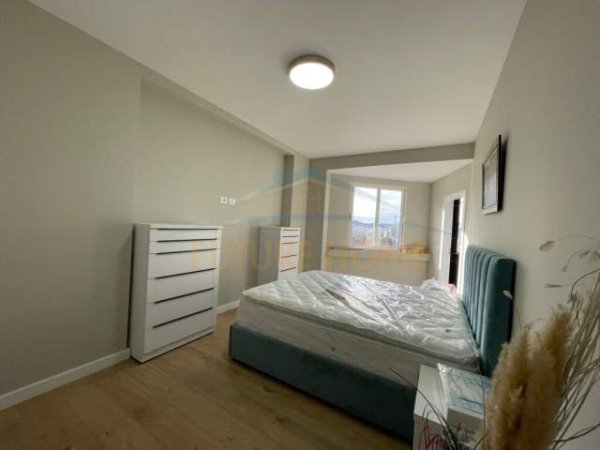 Tirane, jepet me qera apartament 2+1+BLK Kati 9, 140 m² 800 Euro (Rruga Mihal Grameno)