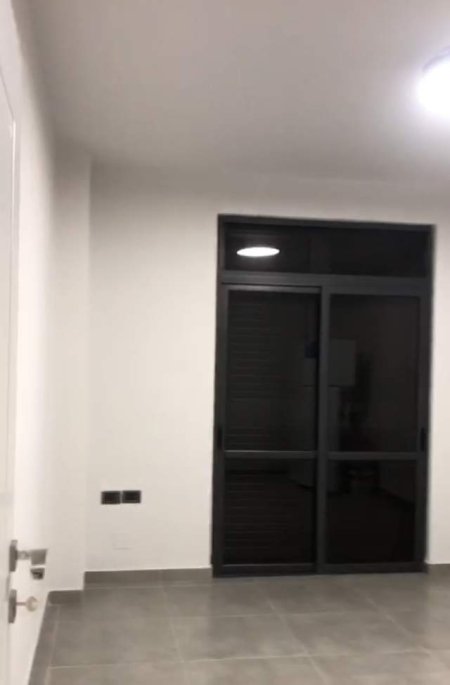 Tirane, jepet me qera zyre Kati 2, 130 m² 700 Euro (Karl Gega)