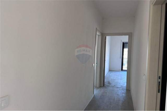 Tirane, shitet apartament 2+1+BLK Kati 2, 95 m² 123.890 Euro (Astir, Rruga "Teodor Keko")