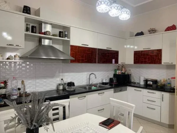 Durres, shitet Penthouse 2+1+BLK Kati 8, 112 m² 135.000 Euro (porti durres)