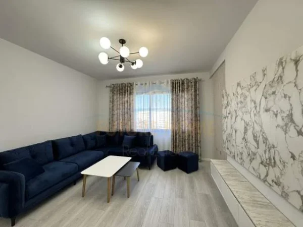 Tirane, shitet apartament 2+1 Kati 5, 105 m² 127.000 Euro
