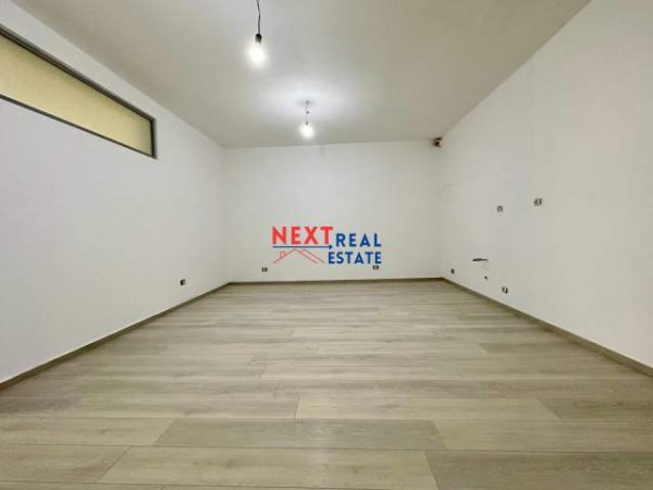 Vlore, shitet apartament 1+1+A+BLK Kati 3, 110 m² 170.000 Euro (Uje i Ftohte)