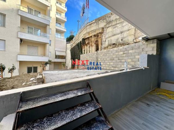 Vlore, shitet apartament 1+1+A+BLK Kati 3, 110 m² 170.000 Euro (Uje i Ftohte)