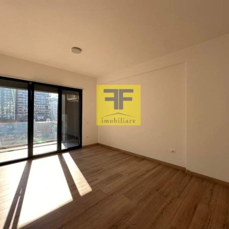 Tirane, jepet me qera ambjent biznesi Kati 2, 100 m² 1.500 Euro (Prane Coin)