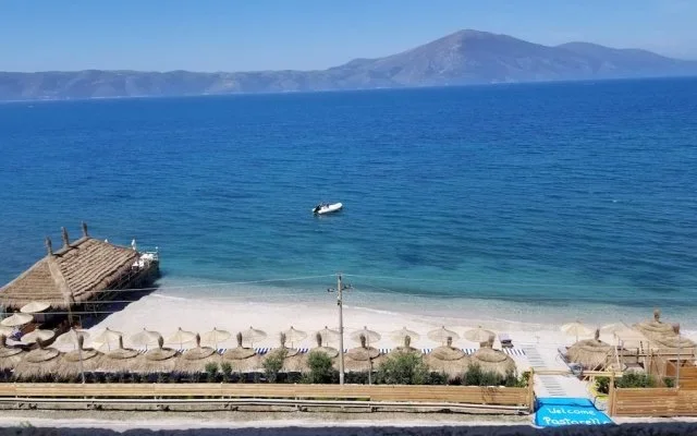 Vlore, shes 3.180 m²  (Radhime)