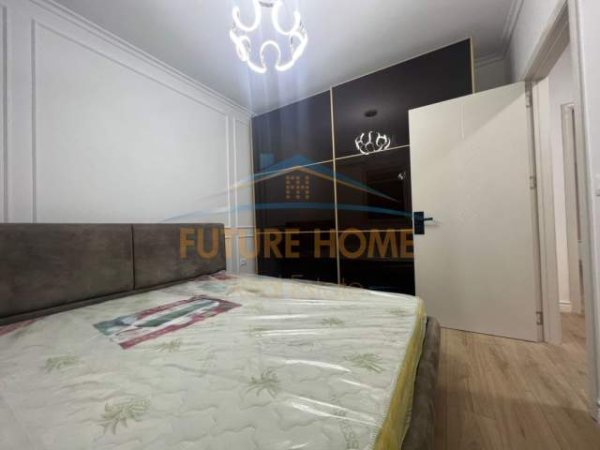 Tirane, jepet me qera apartament 2+1 Kati 2, 700 Euro (Myslym Shyri)