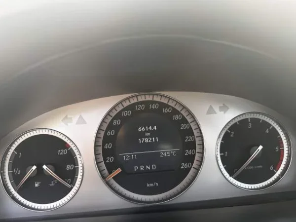 Tirane, shes makine Mercedes-Benz C Class Viti 2008, 6,300 Euro