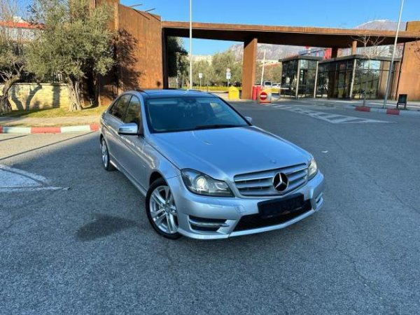 Tirane, shes makine Mercedes-Benz C-220 AMG LOOK PANORAMA FULL OPTION Viti 2012,