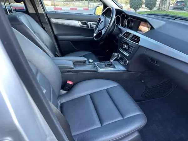 Tirane, shes makine Mercedes-Benz C-220 AMG LOOK PANORAMA FULL OPTION Viti 2012,