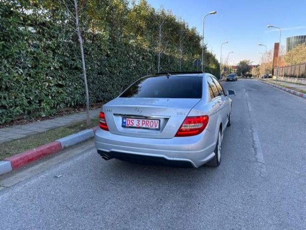 Tirane, shes makine Mercedes-Benz C-220 AMG LOOK PANORAMA FULL OPTION Viti 2012,