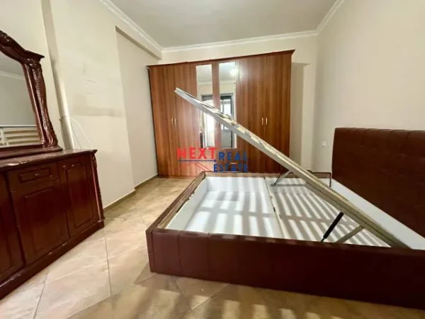 Vlore, shitet Kati 6, 117 m² 130.000 Euro (Tek Raiffeisen Bank)