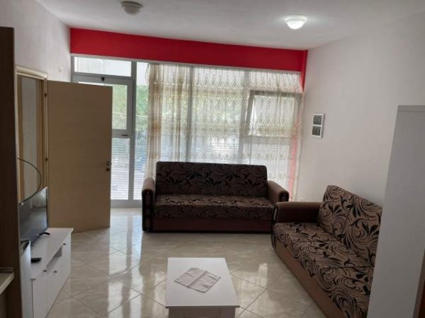 Tirane, shitet garsonier 1+1 Kati 1, 50 m² 50.000 Euro