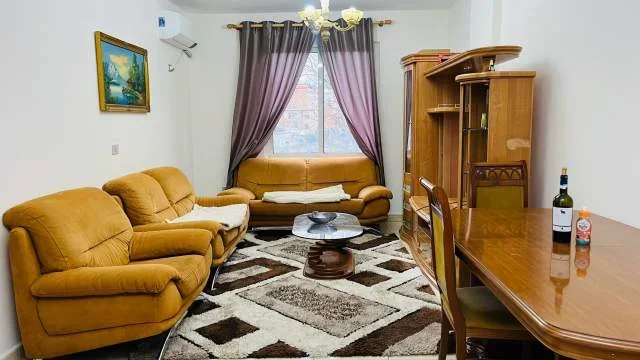 Tirane, jepet me qera apartament 1+1+BLK Kati 1, 60 m² 500 Euro (Medar Shtylla)