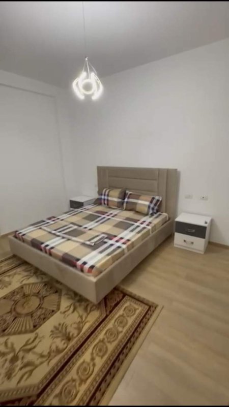 Tirane, jepet me qera apartament 1+1+BLK Kati 6, 80 m² 450 Euro (Don Bosko kompleksi vizion+)