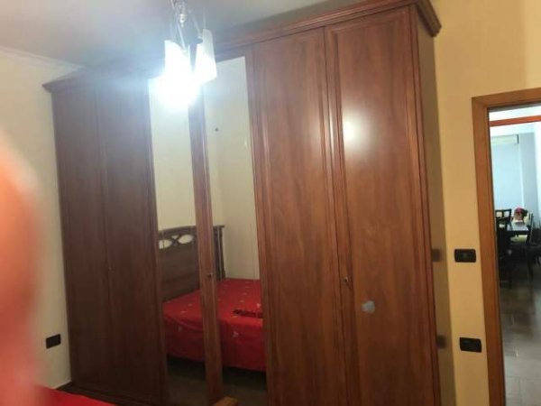 Tirane, jepet me qera apartament 2+1+BLK Kati 5, 100 m² 50.000 Leke (rruga e dibres , selvia prane viles gold)