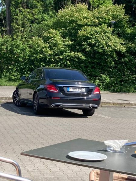 Tirane, shes makine Mercedes-Benz E400 Viti 2019, 32.000 Euro