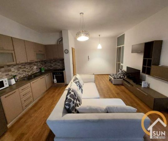 Shkoder, jepet me qera apartament 2+1 Kati 1, 95 m² 380 Euro (RRUGA OSO KUKA)